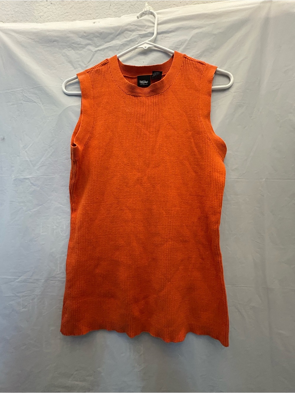 Mossimo Junior’s Sleeveless Ribbed Tank Top in Bright Orange Sz XL NWNT